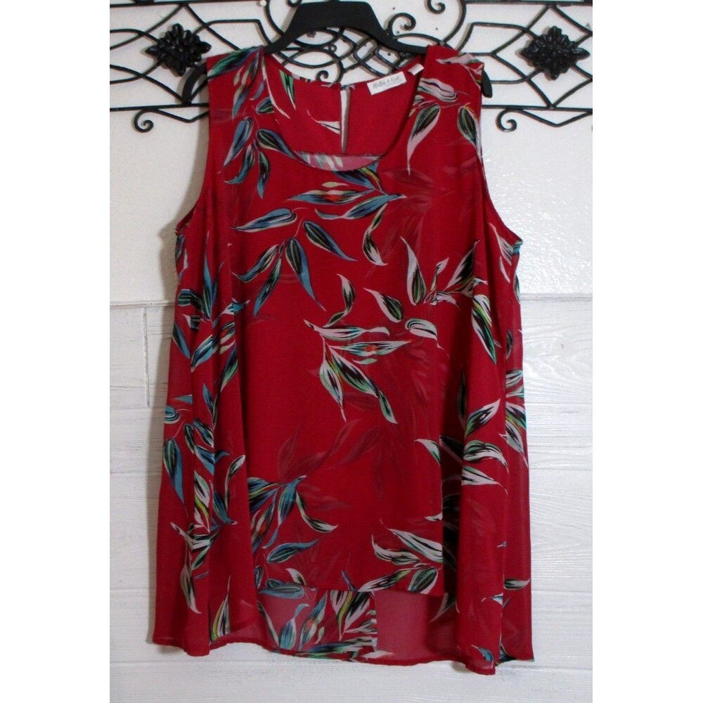 Flutter & Kick Top Women's Size XL Pink Floral Maternity Round Neck Split Back